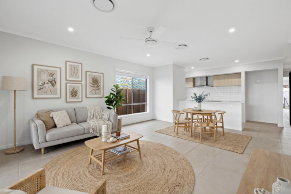 26 Chesterton Street, Redland Bay, QLD 4165