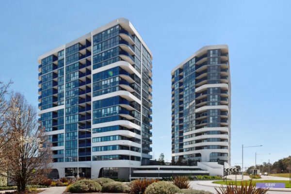504/102 Easty Street, Phillip, ACT 2606